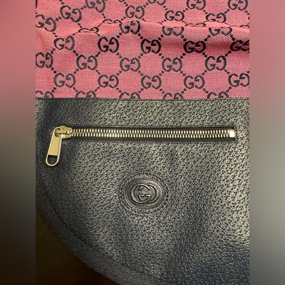 New Authentic Gucci Pink GG Logo Dog Trench Coat - Picture 4 of 16